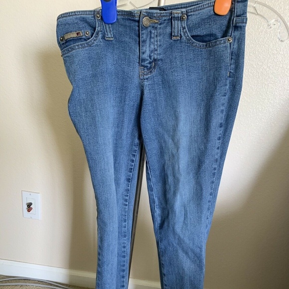 27 inch womens jeans